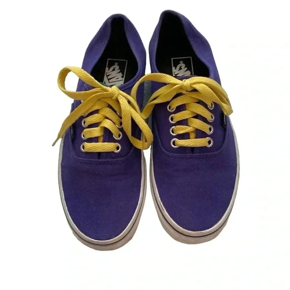 Vans Classic Off The Wall Low Top purple and White Shoes, Size 8.5 skateboard - Picture 2 of 4
